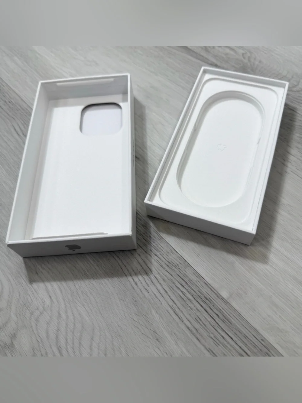 Apple iPhone 16 Pro Empty Box Only black Titanium 512GB Model A3083